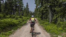 Biking route of three lifts